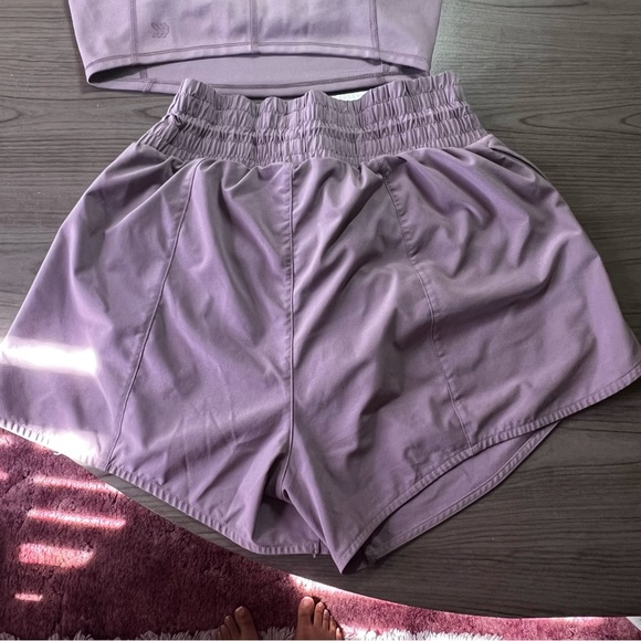 Matching workout set - Picture 4 of 7